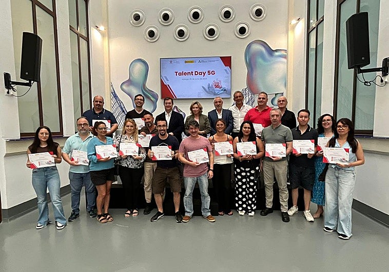 100 plazas gratuitas en Málaga para impulsar tu carrera con IA, IoT y Realidad Virtual