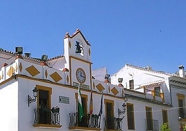 Fachada del Ayuntamiento de Montejaque.