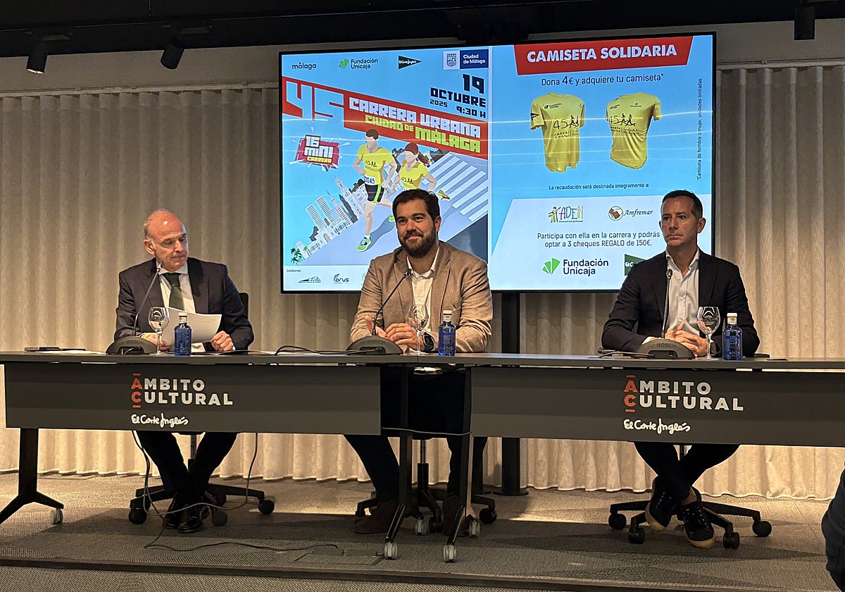 Borja Vivas, Manuel Dorado y Eduardo Barrera en la presentación de la Carrera Urbana