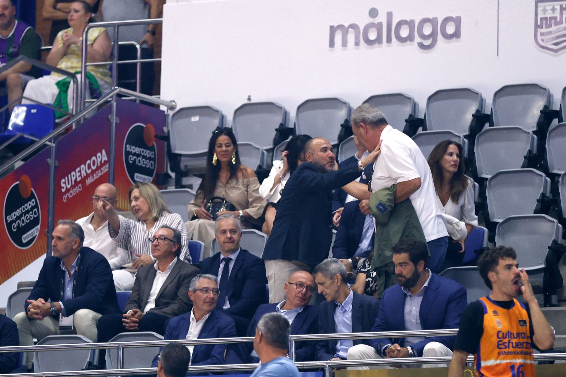 Unicaja-Valencia Basket: las mejores fotos de la semifinal de la Supercopa 2025