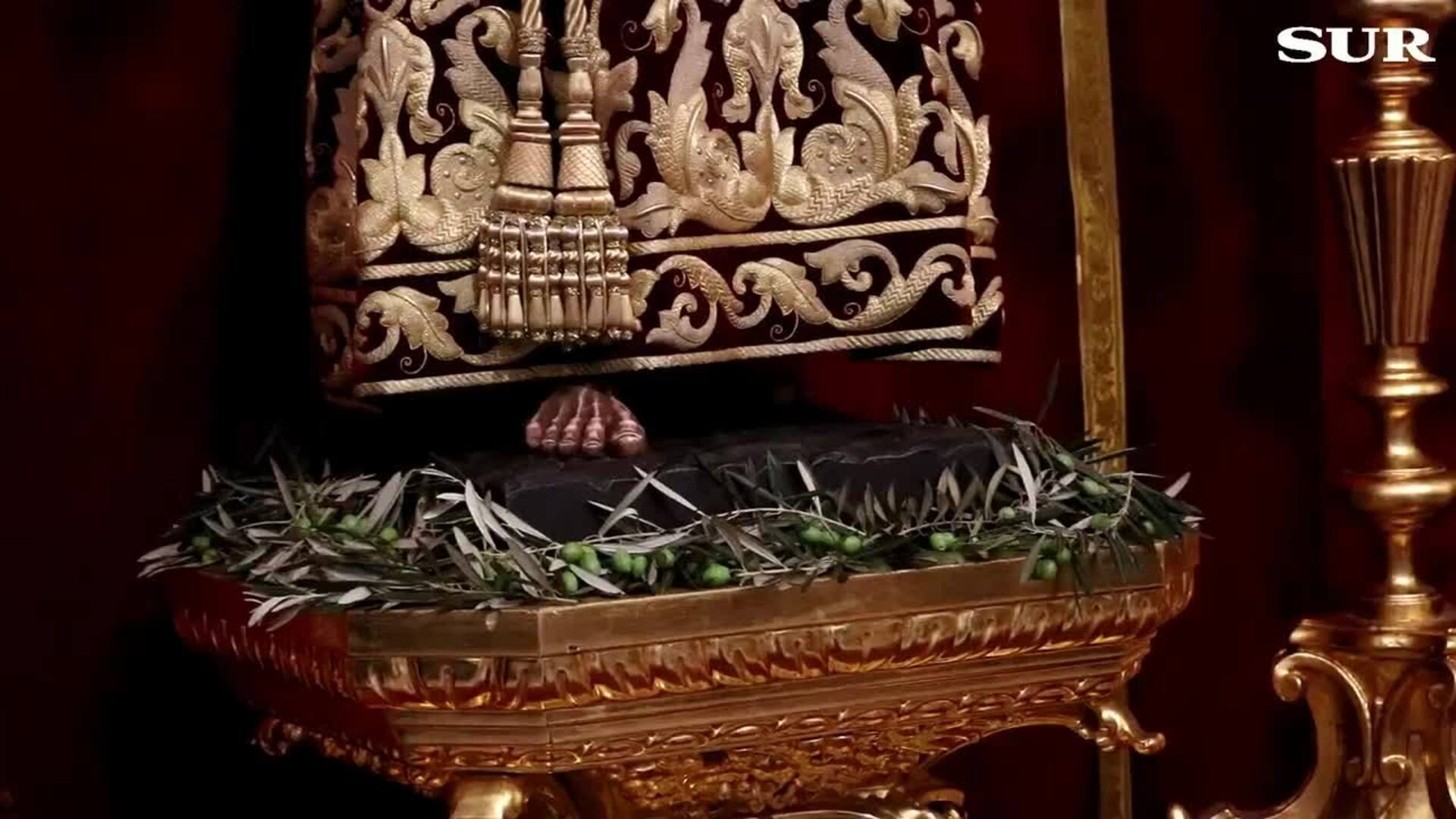 Histórica visita del Señor del Prendimiento a la iglesia de Santo Domingo