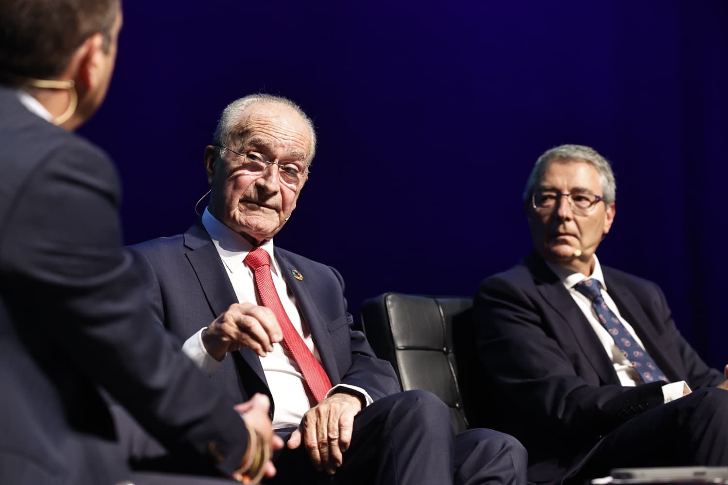 Sun and Tech Málaga regresa con 'Gente revolucionarIA'. Mesa inaugural con el alcalde de Málaga Francisco de la Torre, el presidente de la Diputación Francisco Salado y Juan Ignacio Zafra, máximo responsable de Caixabank