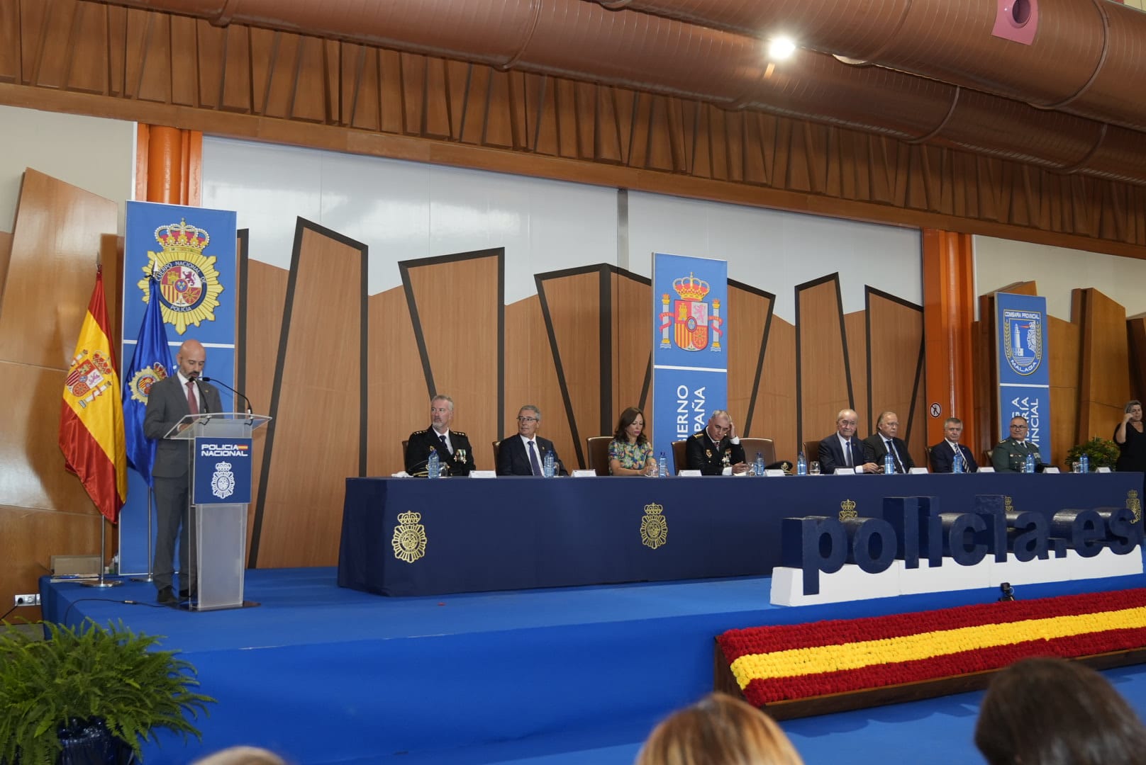 La Policía Nacional celebra en Málaga el día de su patrón