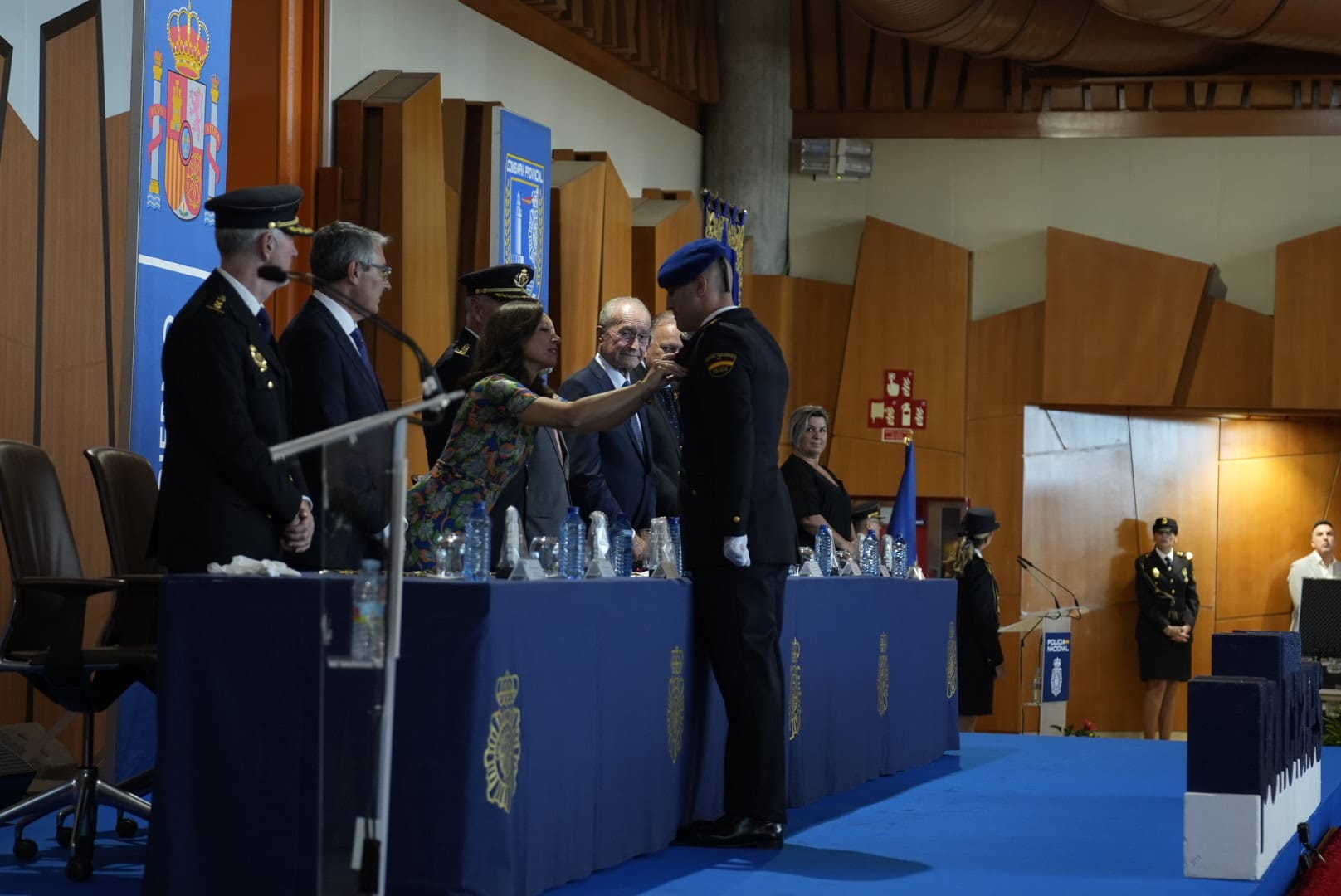 La Policía Nacional celebra en Málaga el día de su patrón