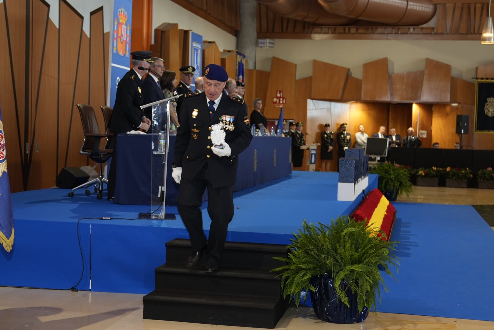 La Policía Nacional celebra en Málaga el día de su patrón