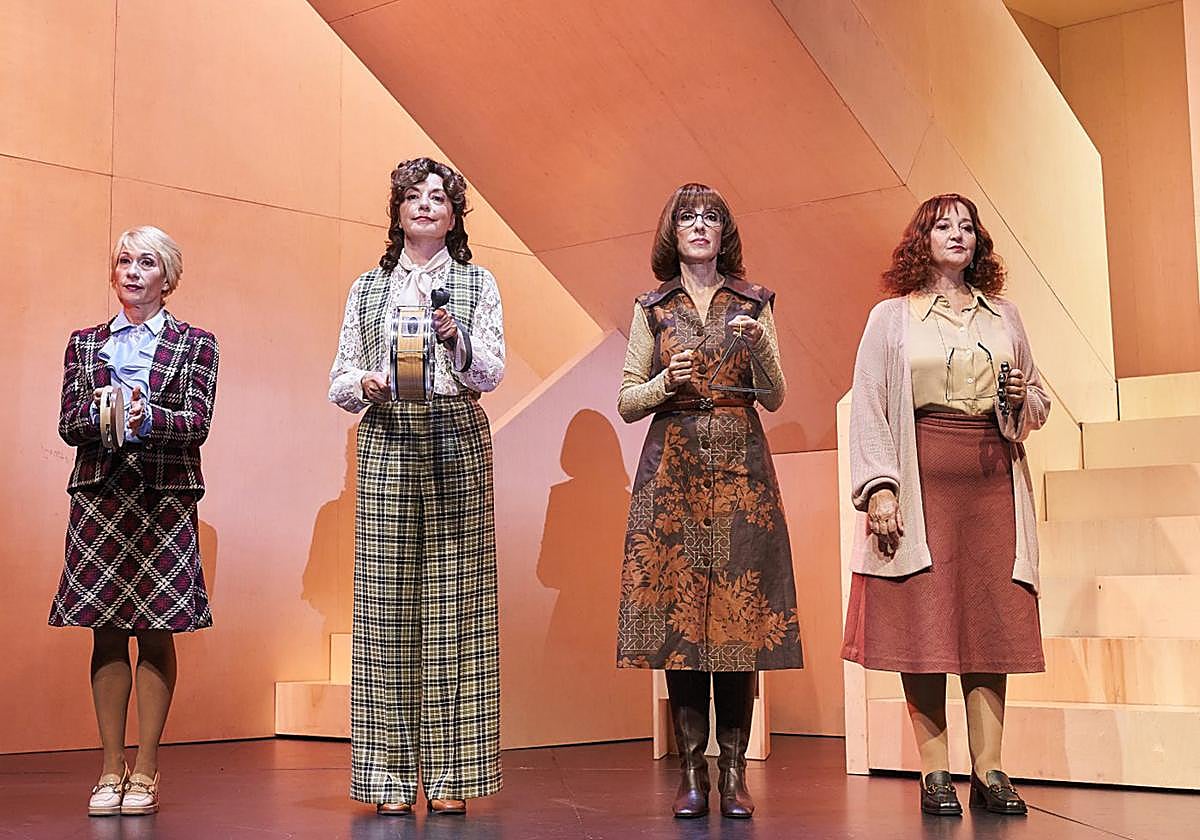 Irregular sesión de espiritismo en el Soho