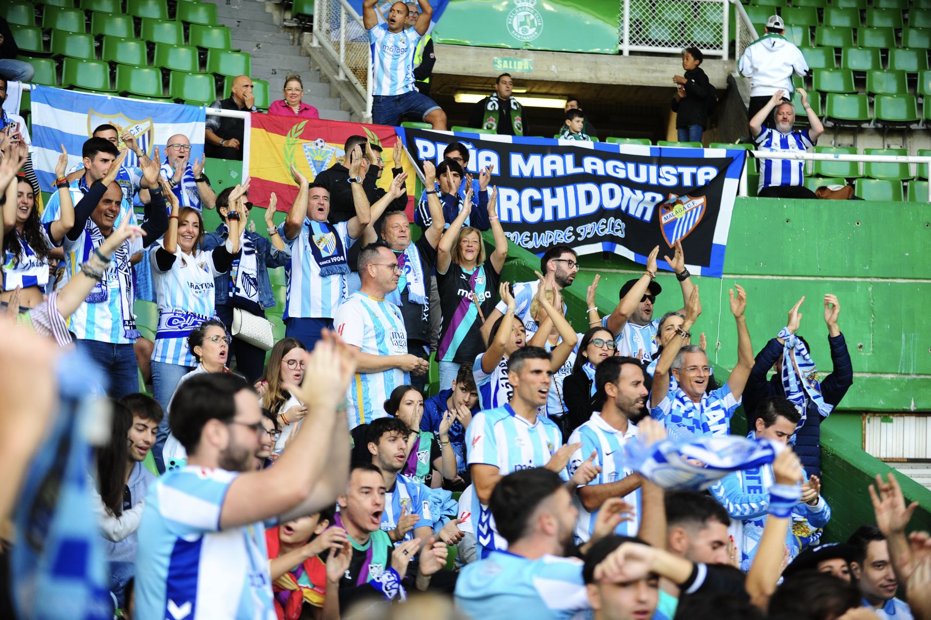 El Racing- Málaga, en imágenes