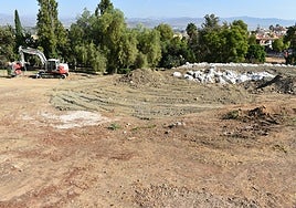Obras de construcción de las nuevas pistas de pádel.