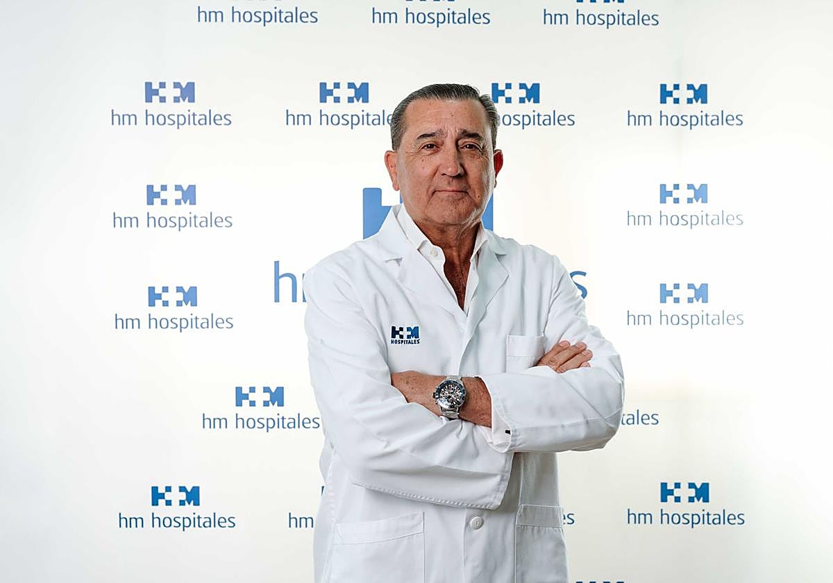 Dr. Manuel Díaz Samada, jefe del servicio de Traumatología de HM Hospitales en Málaga.