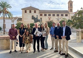 El equipo de gobierno con la propuesta