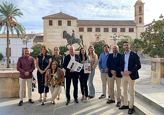 El equipo de gobierno con la propuesta