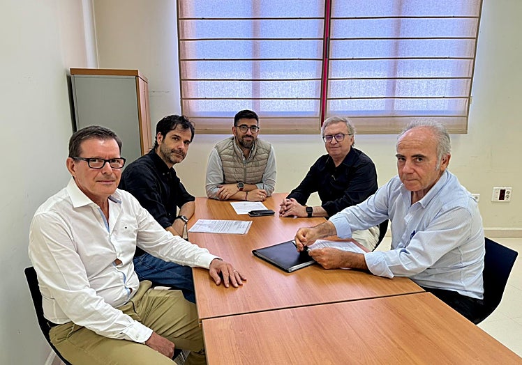 Firma del acta de replanteo.