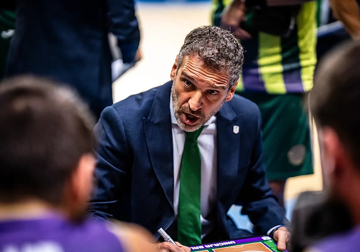 Ibon Navarro, durante el Karditsa-Unicaja.