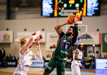 Vídeo resumen de la victoria del Unicaja ante el Karditsa