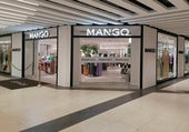 Mango alerta de un ciberataque que ha dejado al descubierto datos de clientes