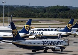 El ministro Bustinduy celebra una condena en contra de Ryanair: «Seguimos acumulando victorias»