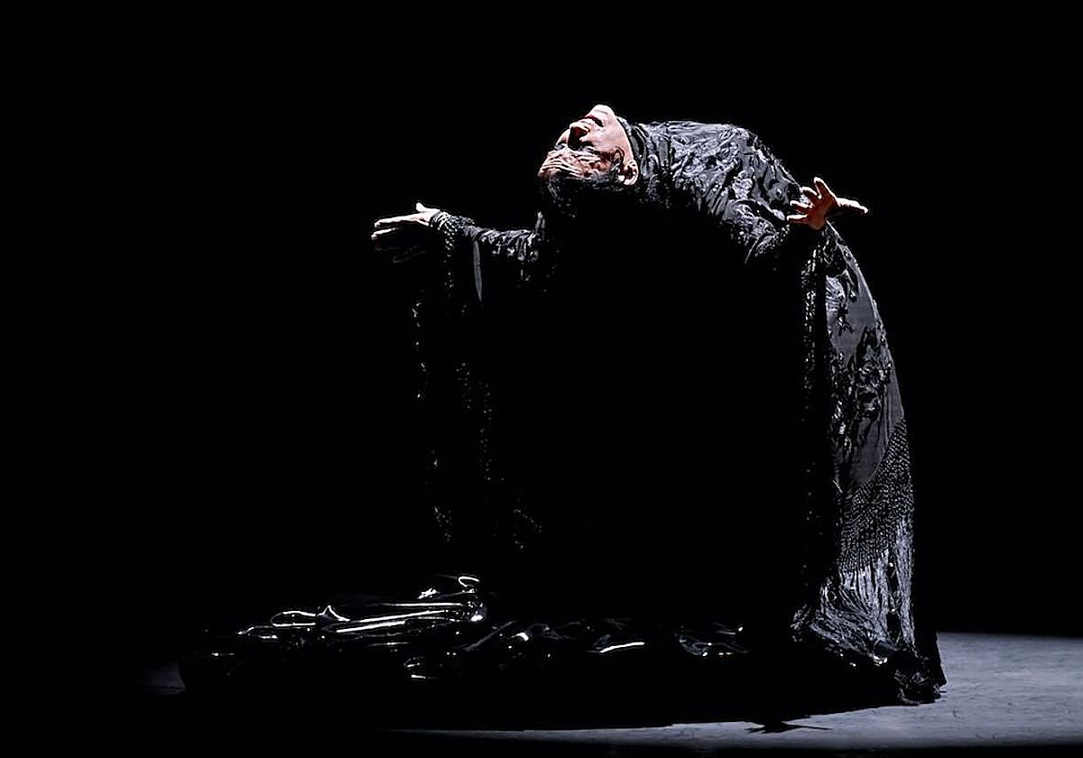 La compañía Eva Yerbabuena llega este domingo al Cervantes.