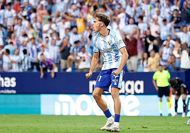 Un gesto de rabia de Niño celebrando su único gol liguero con el Málaga hasta ahora, ante el Eibar.