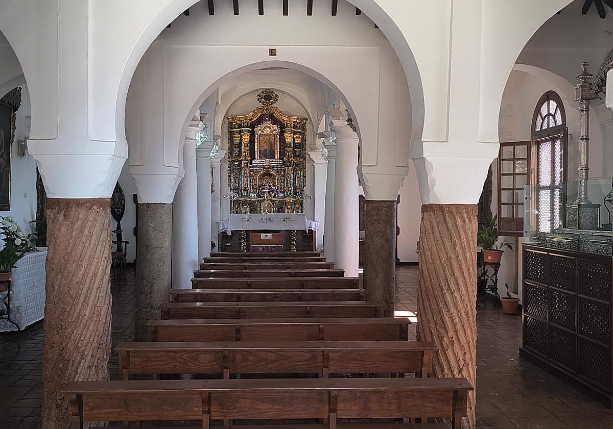 Imagen principal - El templo de Archidona que conserva restos de una mezquita