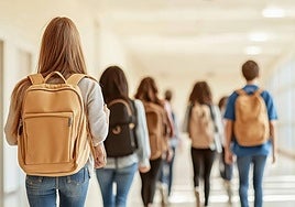 Protección de Datos obliga a que se respete el derecho de acceso de una madre que pidió ver los exámenes de su hija de 14 años