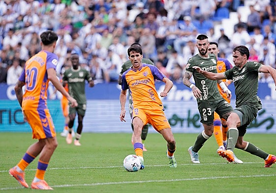 La asistencia de Juanpe a Larrubia antes de la gran ocasión malograda por este en el segundo tiempo del choque del domingo en Leganés.