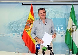 El portavoz municipal, Félix Romero, en la rueda de prensa posterior a la Junta de Gobierno Local de hoy.