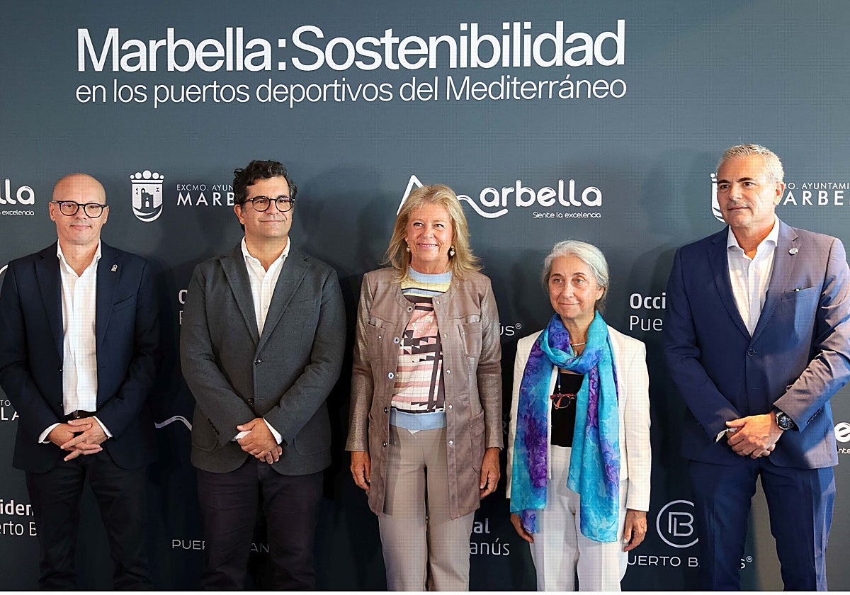 Muñoz ha inaugurado la jornada 'Sostenibilidad en los puertos deportivos del Mediterráneo' celebrada en Puerto Banús.
