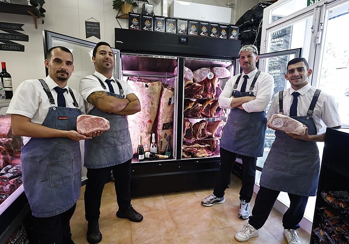 Imagen principal - Carne de Kobe: el tesoro que se esconde en Fuente Olletas en Málaga