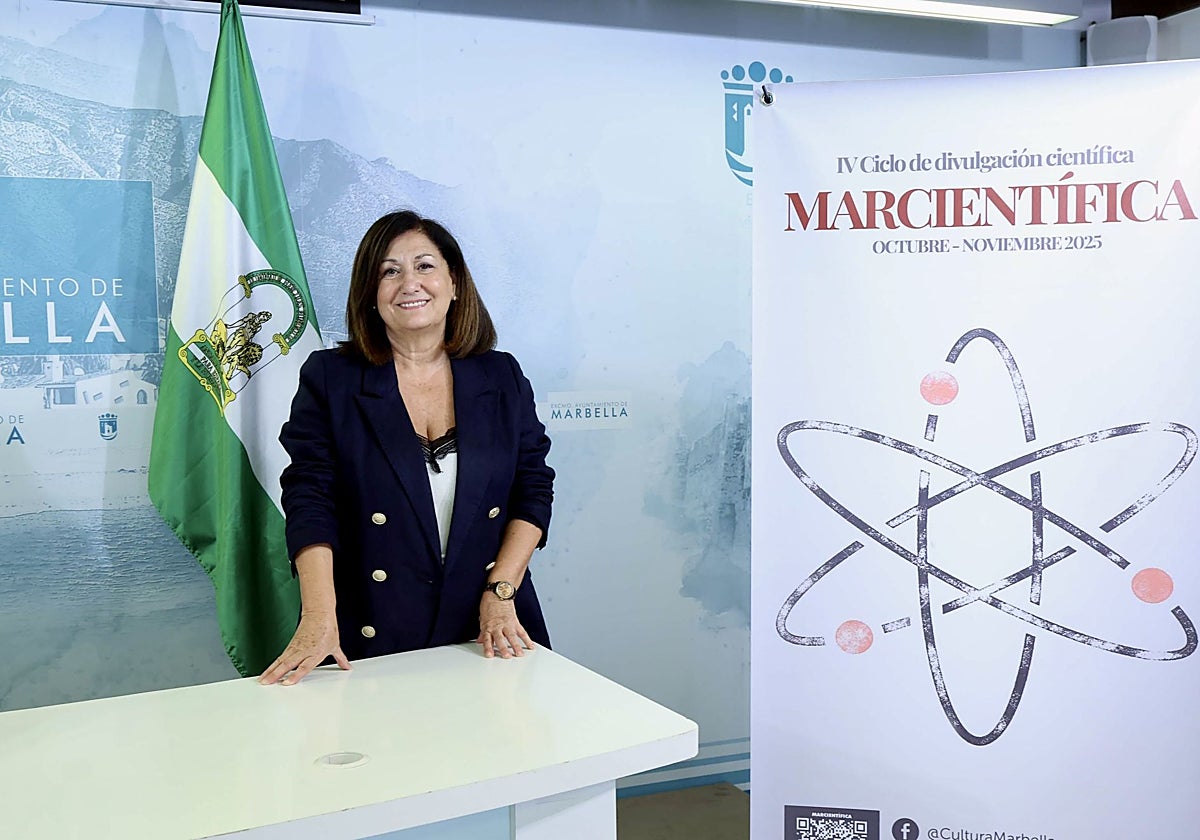 La directora general de Cultura, Carmen Díaz, ha presentado la nueva edición del ciclo de divulgación 'Marcientífica'.
