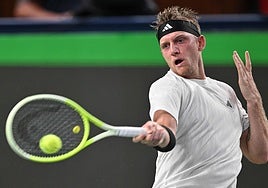 Una derecha de Alejandro Davidovich.