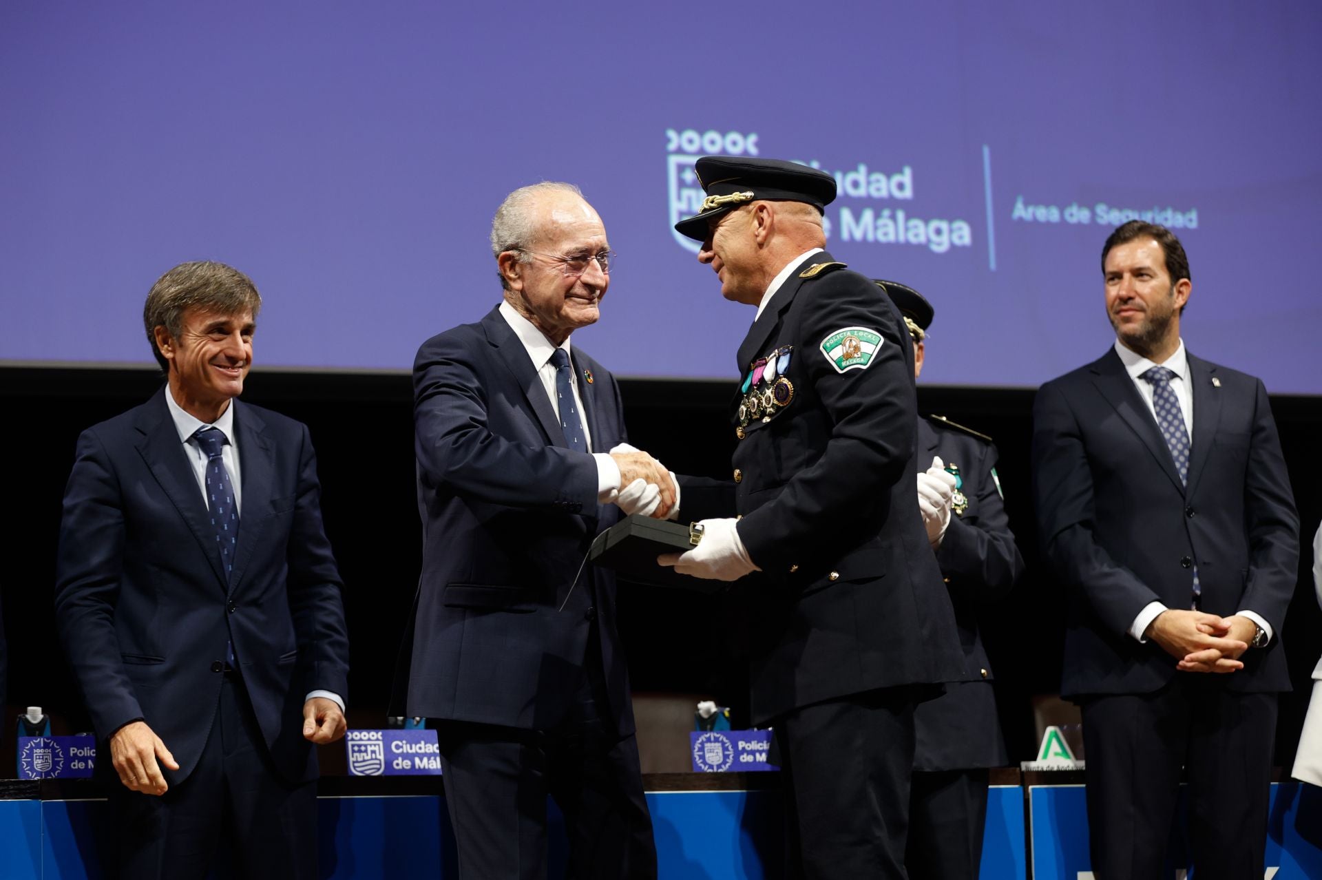 La Policía Local de Málaga celebra los actos del día de su patrón