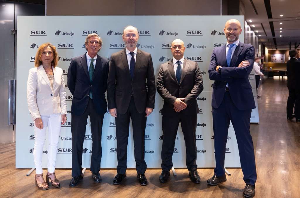 Carmen Ragel, Juan Carlos Jiménez, José Manuel Alba, Miguel Ángel Fernández y Joaquín Ruiz