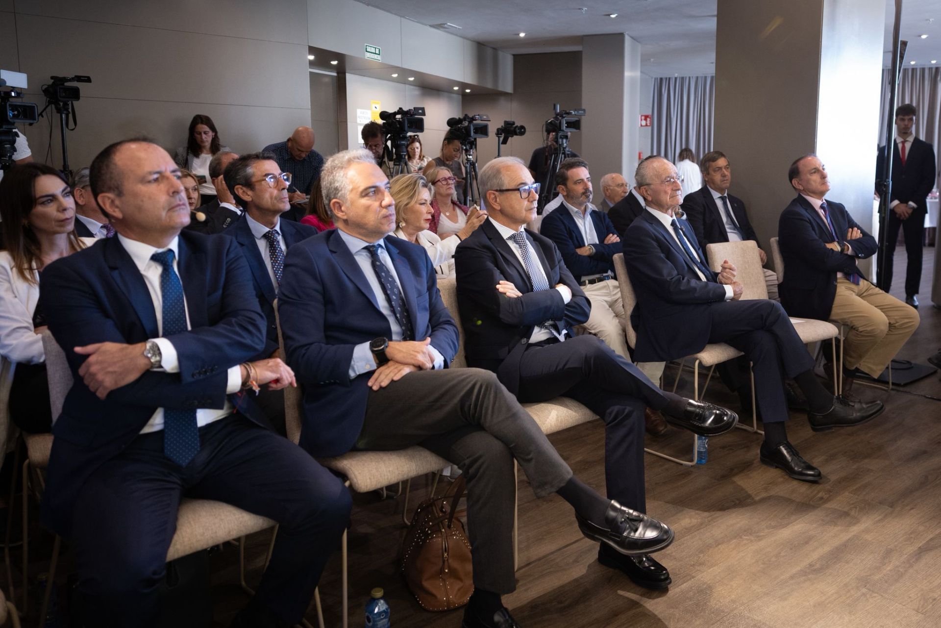 Las mejores imágenes del encuentro-coloquio de Carolina España organizado por SUR