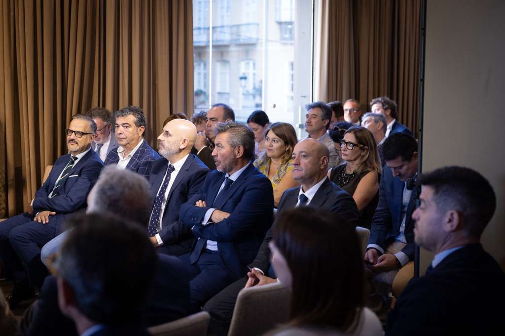 Las mejores imágenes del encuentro-coloquio de Carolina España organizado por SUR