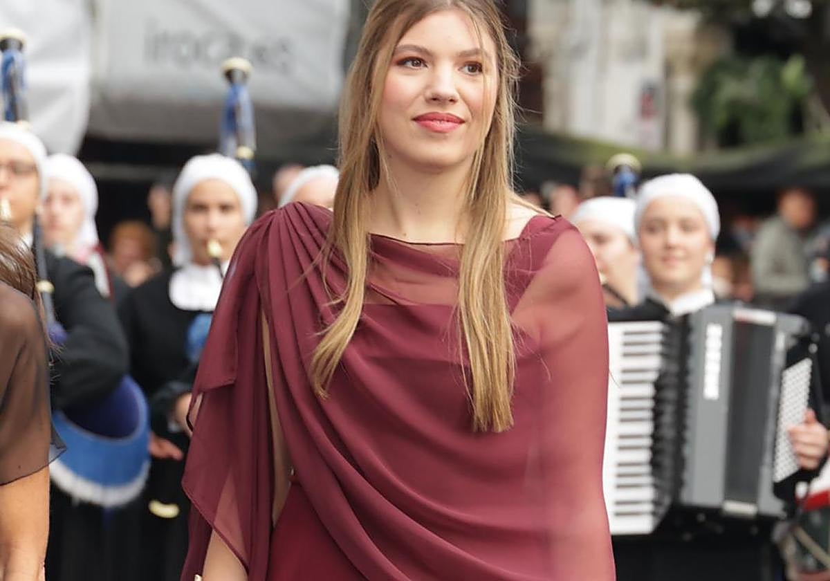 El vestido 'made in Málaga' elegido por la infanta Sofía para los Premios Princesa de Asturias