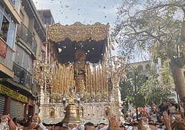 Petalada a la Virgen de la Trinidad esta tarde.