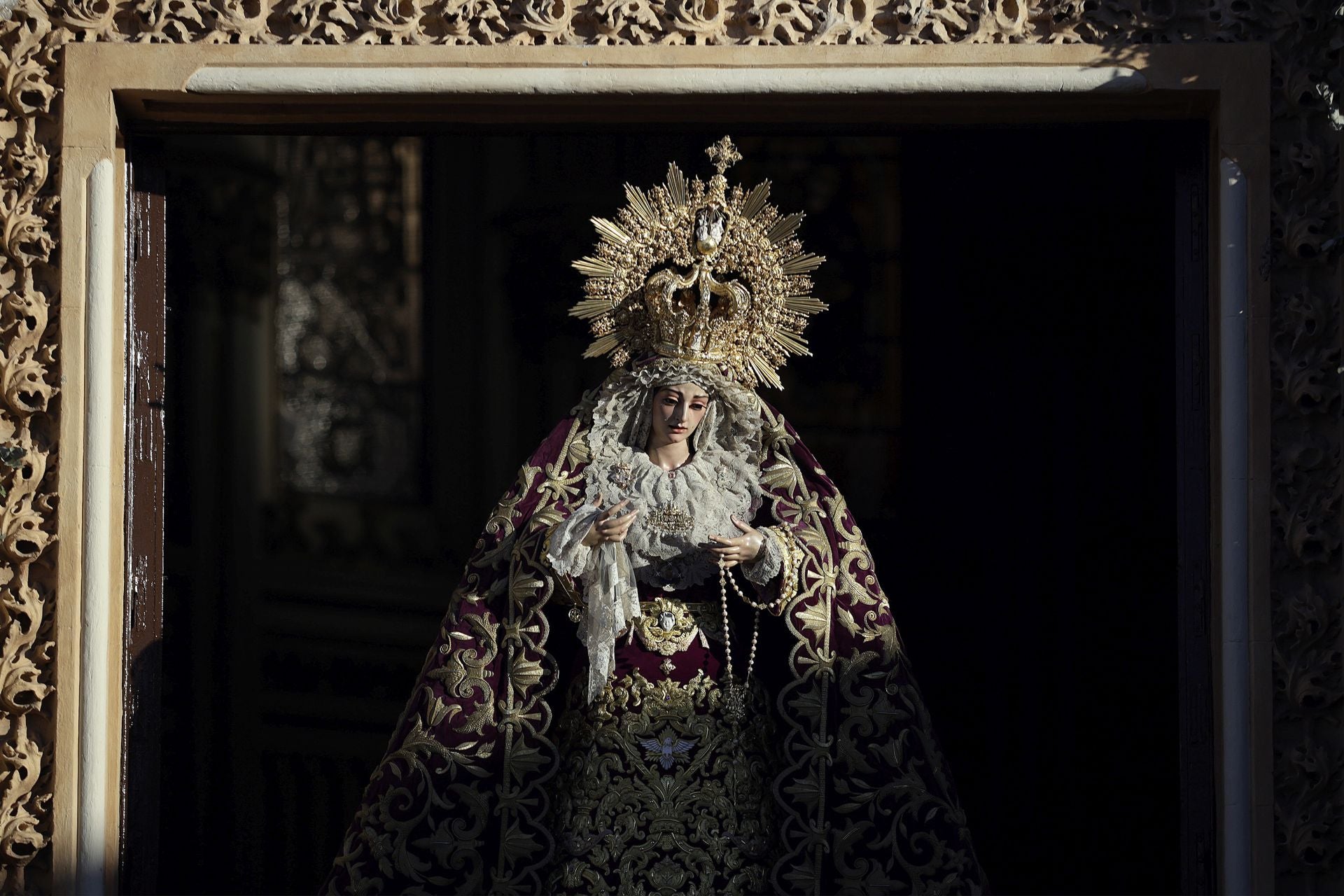 Detalles de la misa y su posterior traslado.