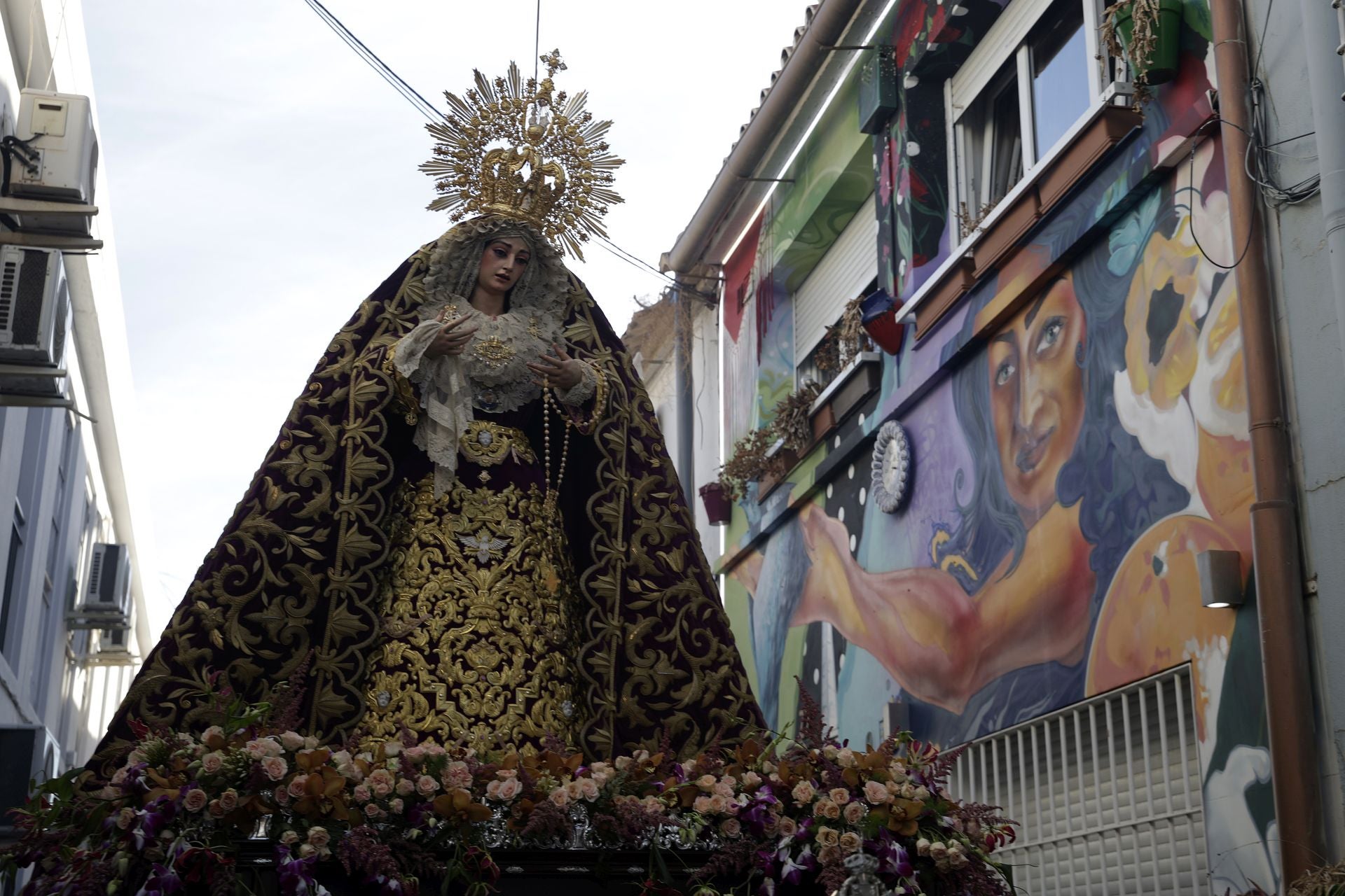 Detalles de la misa y su posterior traslado.