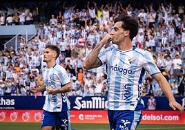 El Málaga golea al Andorra en La Rosaleda (4-1)