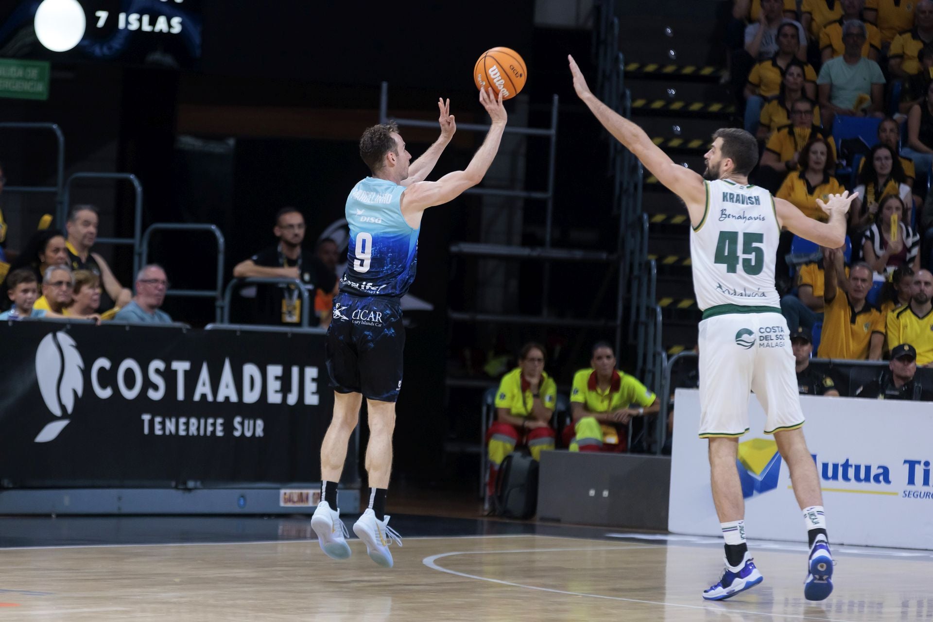 El partido La Laguna Tenerife - Unicaja, en imágenes