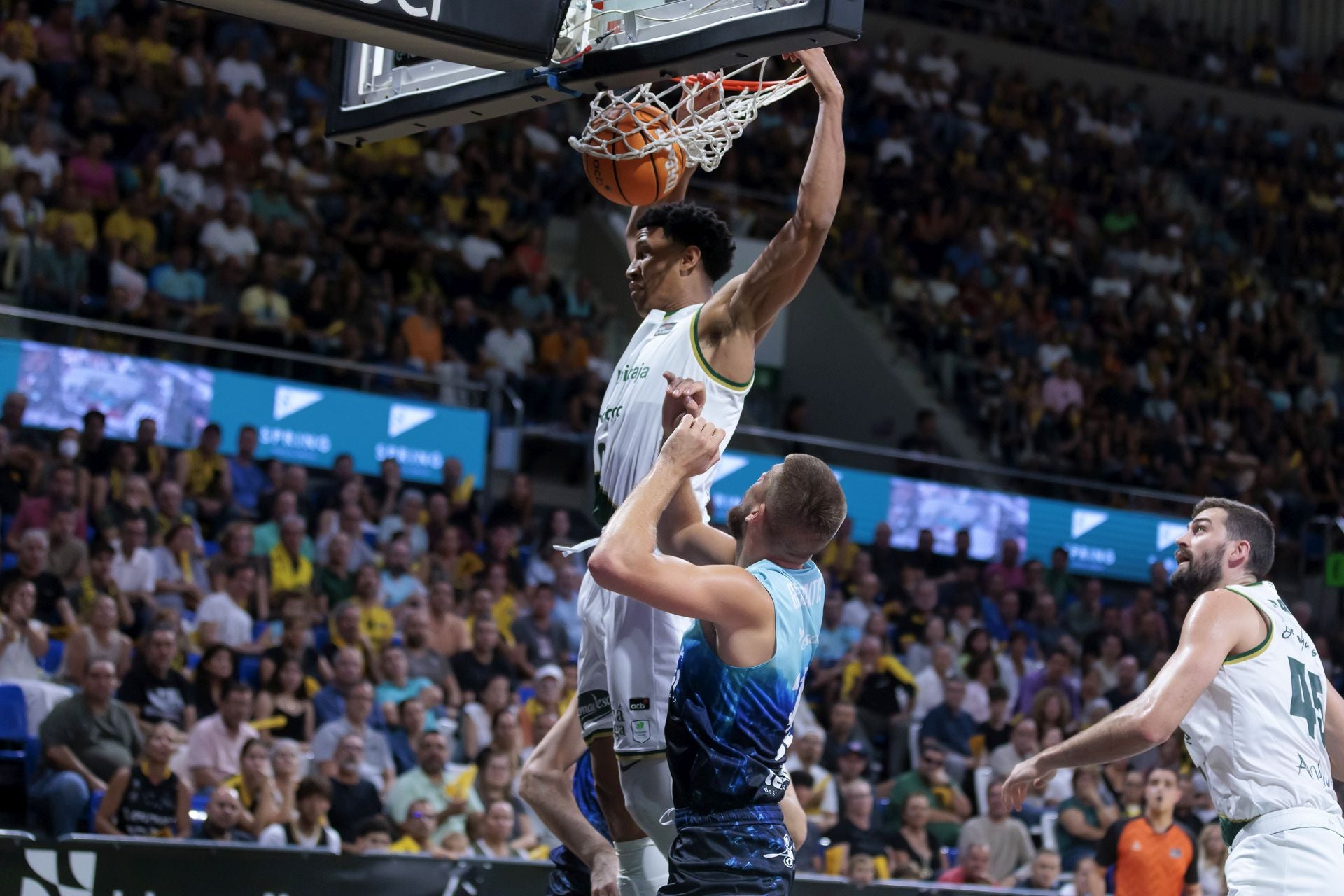 El partido La Laguna Tenerife - Unicaja, en imágenes