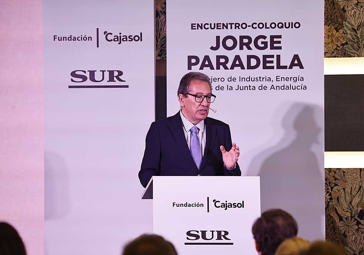 Antonio Pulido, presidente de la Fundación Cajasol, durante su presentación del foro.