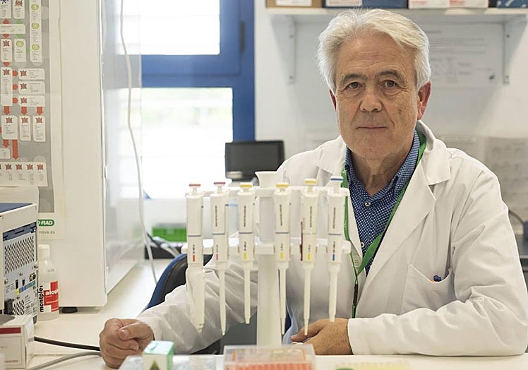 Otra imagen de Emilio Alba.