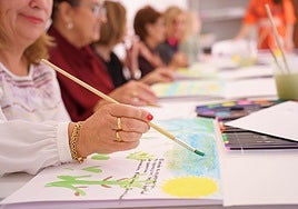 Fundación Unicaja impulsa una nueva edición de sus talleres de arteterapia, que beneficiarán a 1.200 personas