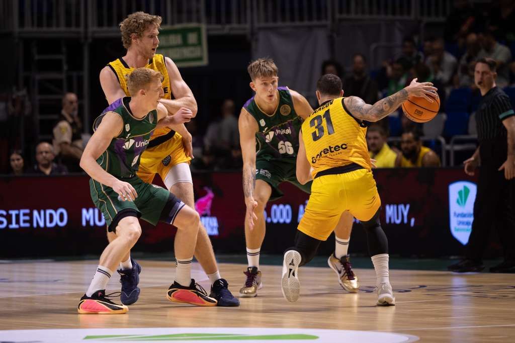 El Unicaja - BC Oostende, en imágenes