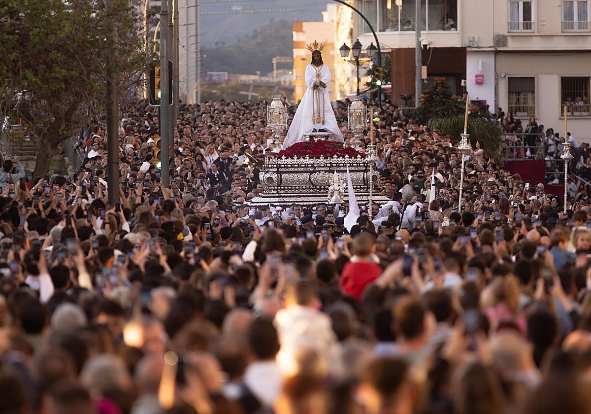 Jesús Cautivo, en una imagen de archivo, durante la procesión del Lunes Santo.