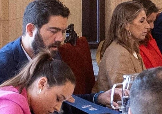 Paco de la Torre mueve la trastienda en Málaga: los cambios continúan en los distritos