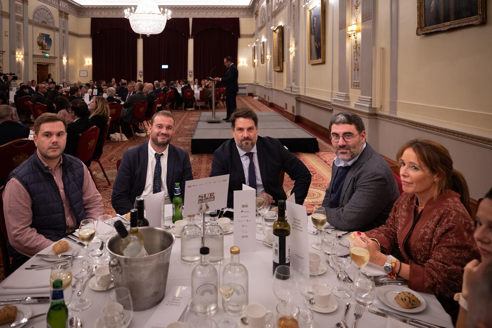 Cena de SUR en la World Travel Market 2025