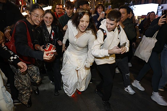 Rosalía, cuando irrumpió en Callao, en Madrid, para presentar su nuevo disco por sorpresa.