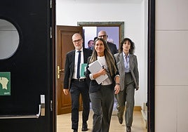 Miriam Nogueras dio el jueves a conocer el bloqueo de la legislatura. efe